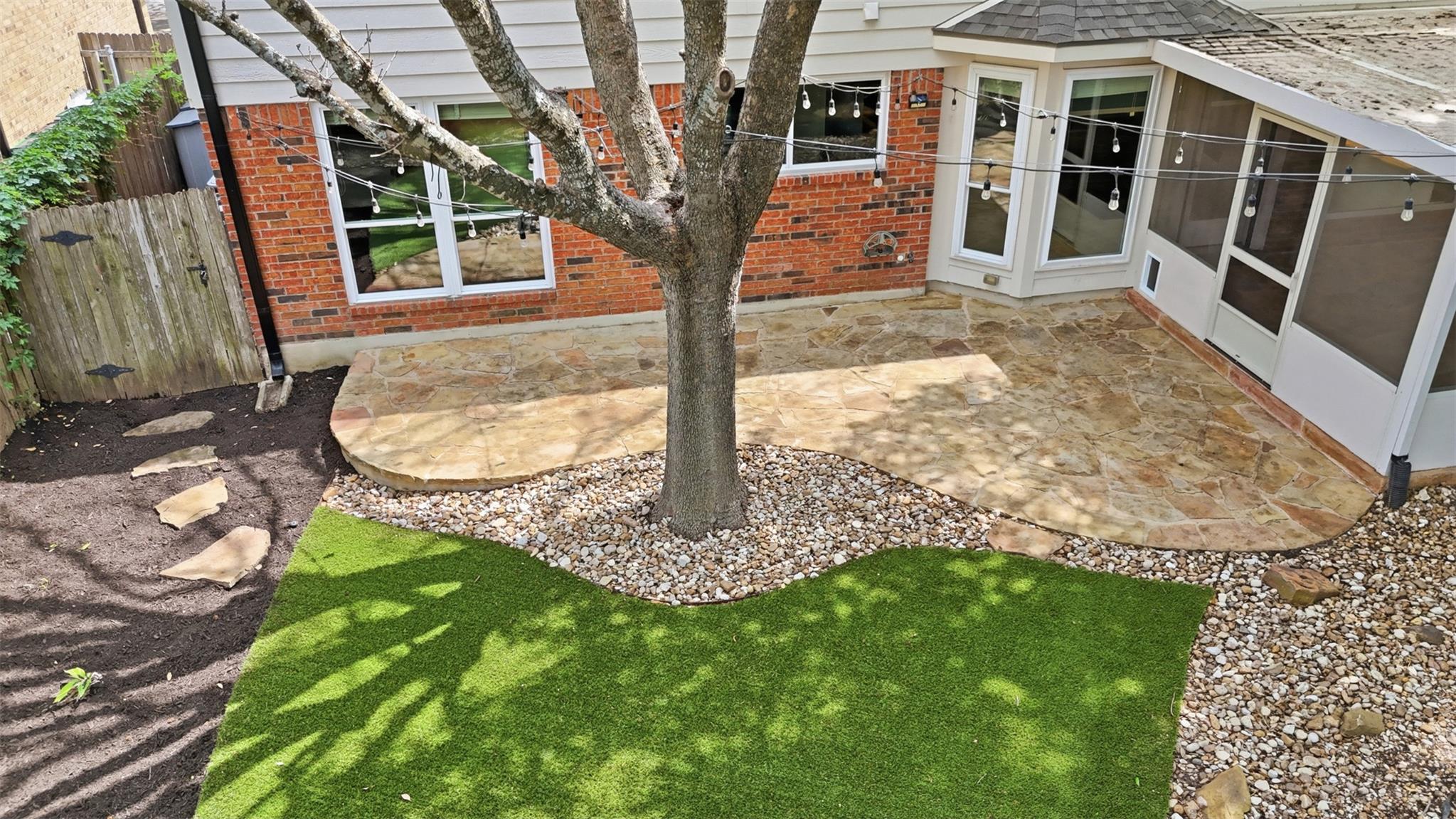 2212 Mockingbird Dr, Round Rock, TX 78681