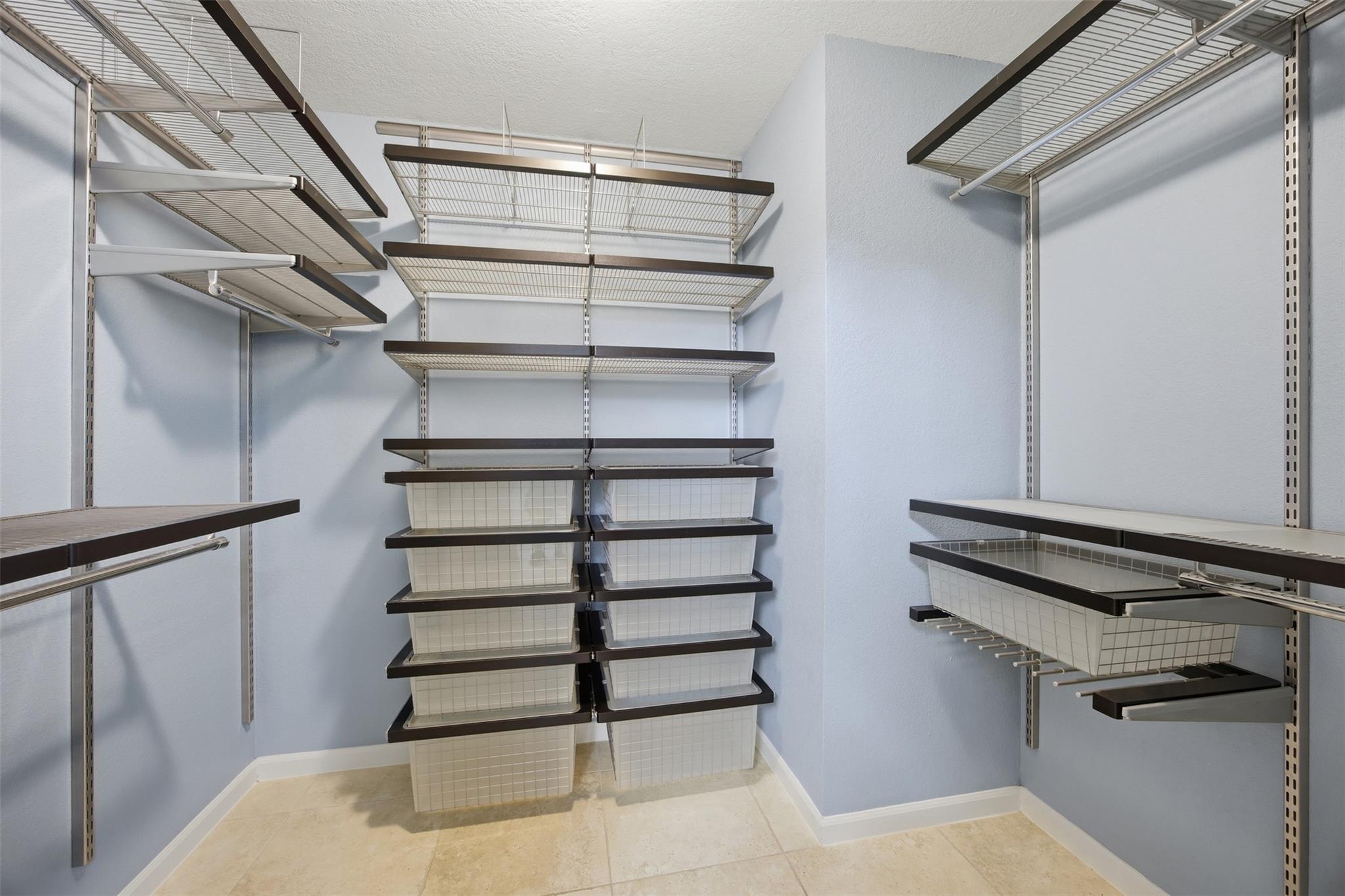 2212 Mockingbird Dr, Round Rock, TX 78681
