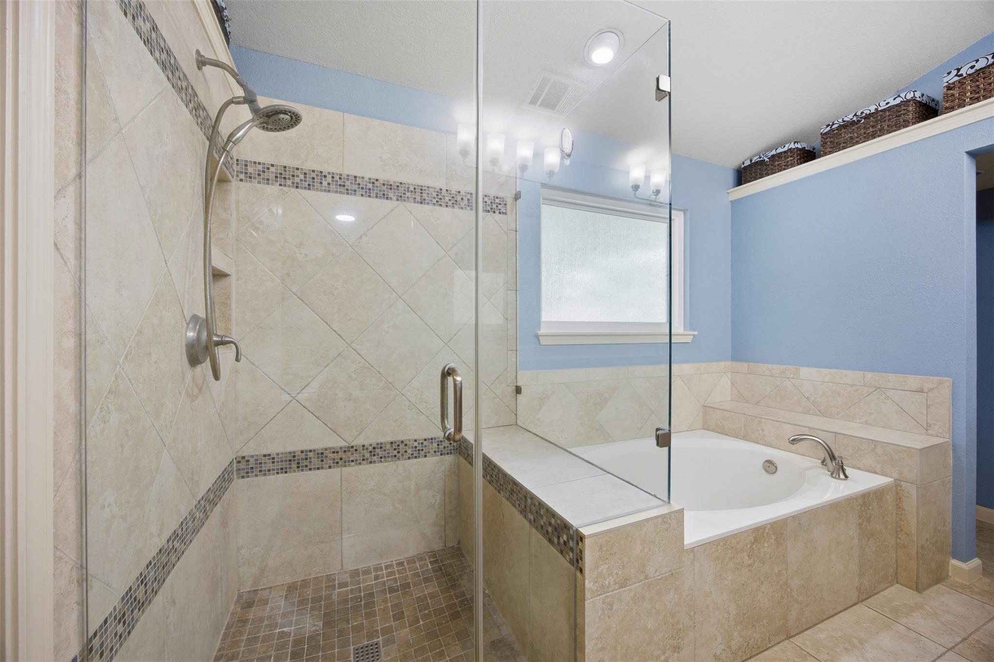 2212 Mockingbird Dr, Round Rock, TX 78681