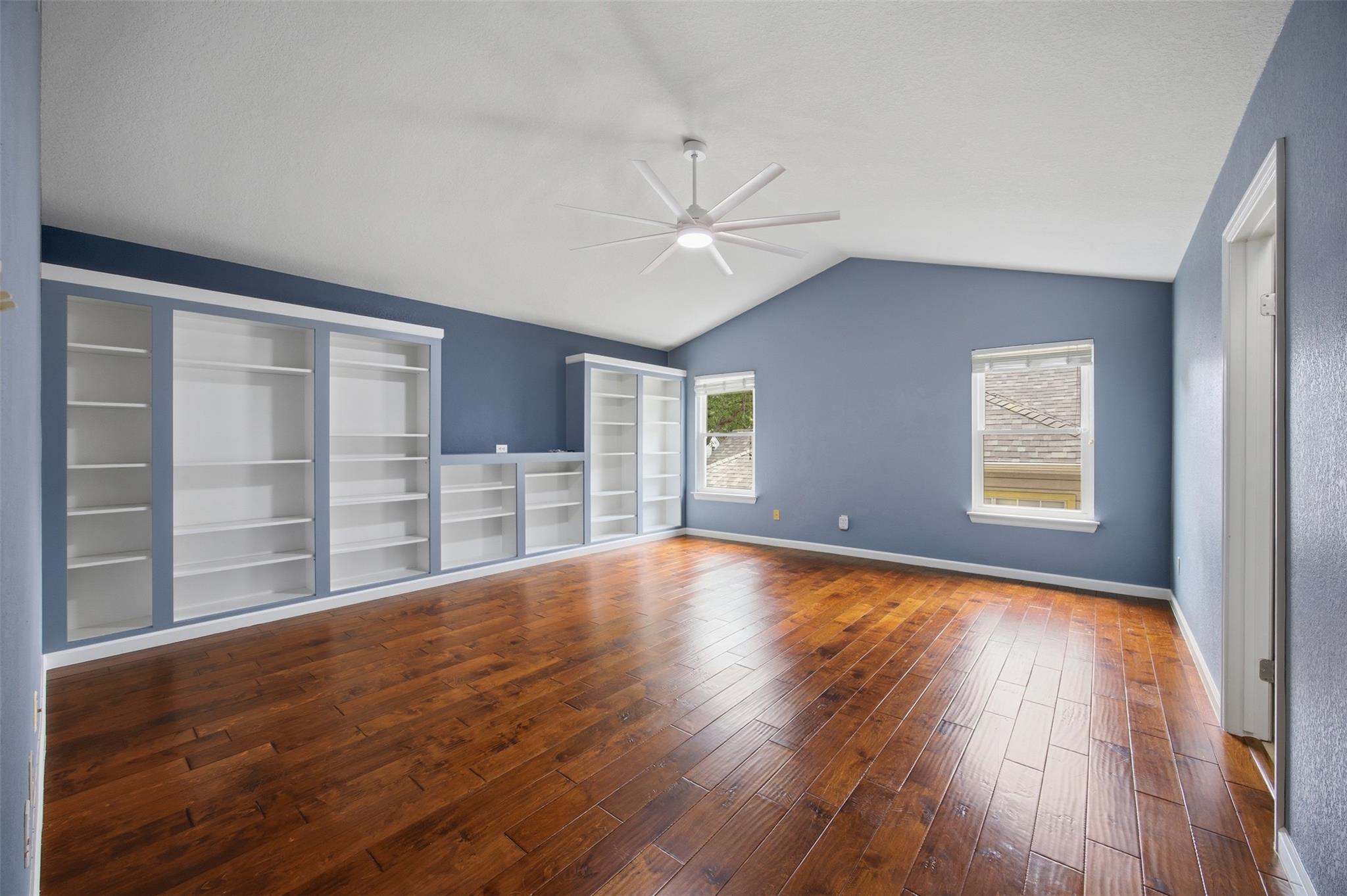 2212 Mockingbird Dr, Round Rock, TX 78681