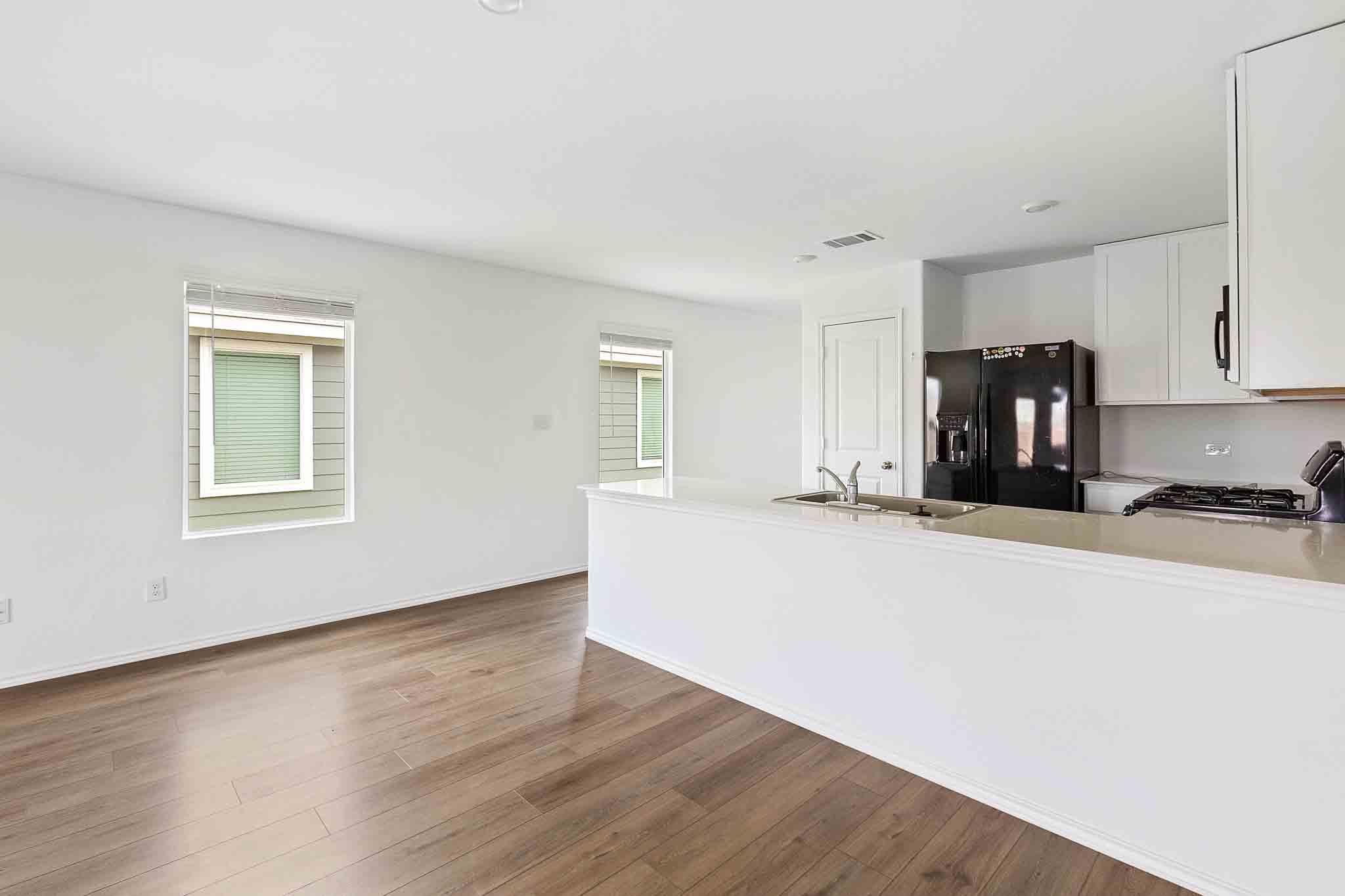 2306 Tornado Aly, Lockhart, TX 78644