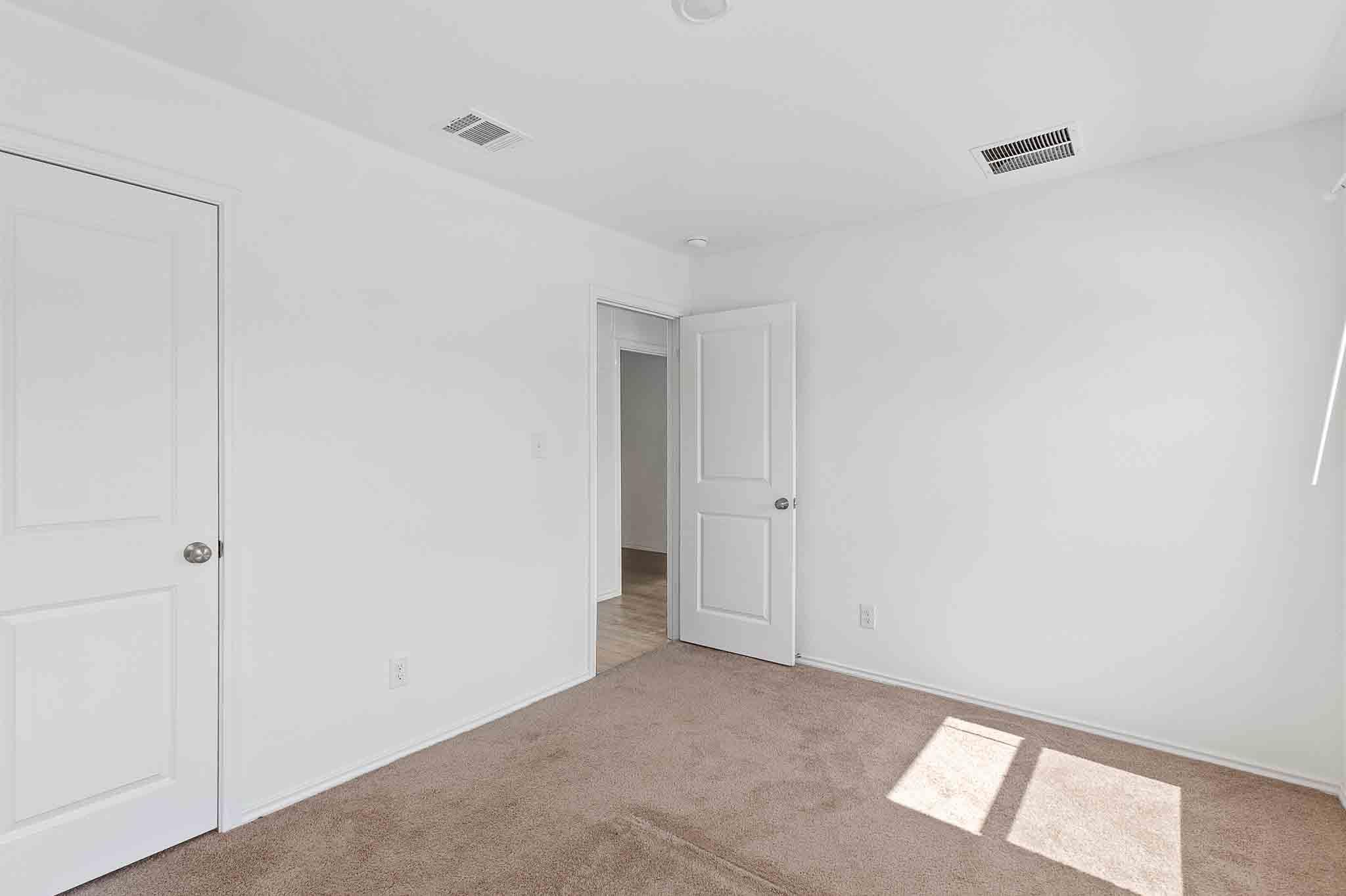 2306 Tornado Aly, Lockhart, TX 78644