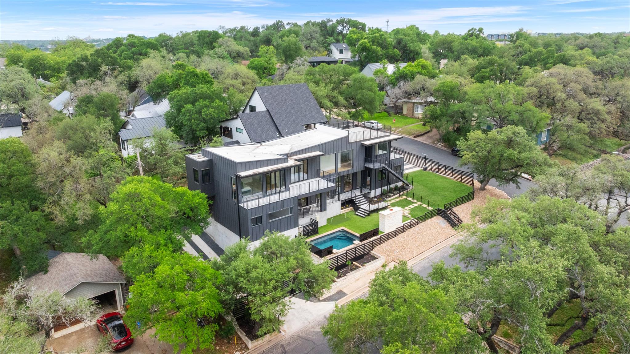 2208 Montclaire St, Austin, TX 78704