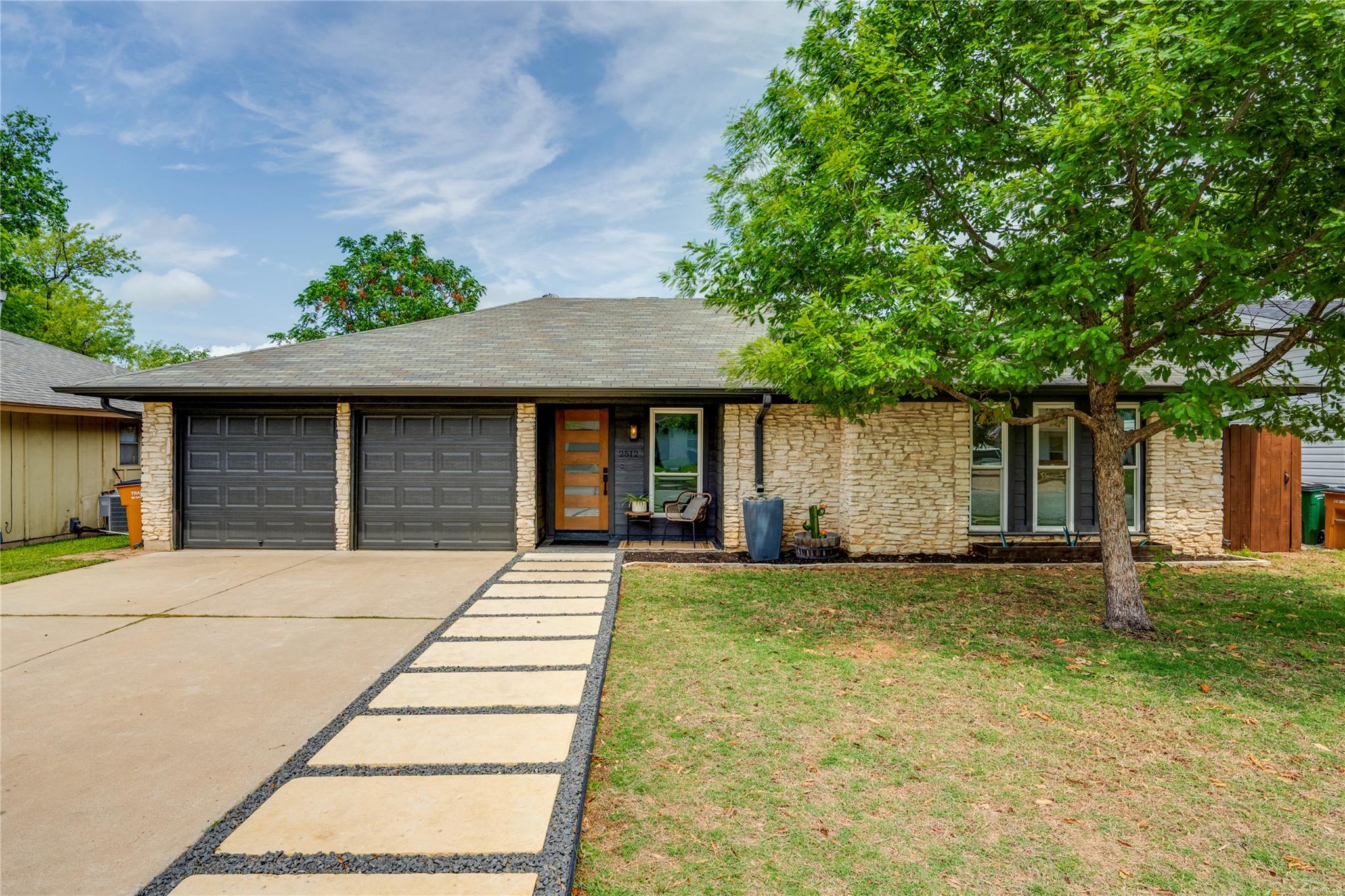 2512 Carlow Dr, Austin, TX 78745