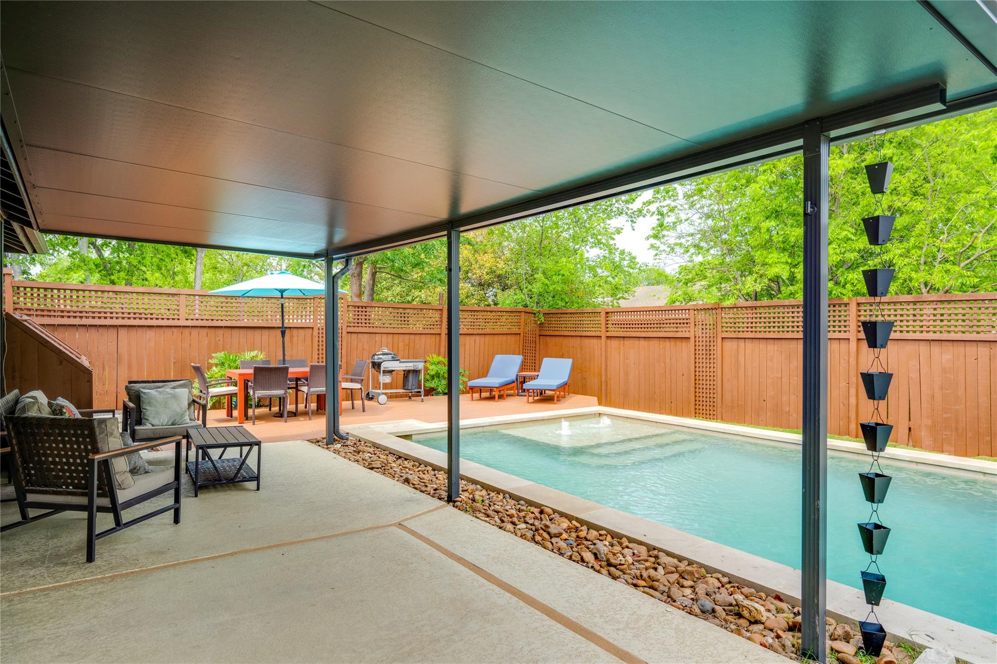 2512 Carlow Dr, Austin, TX 78745