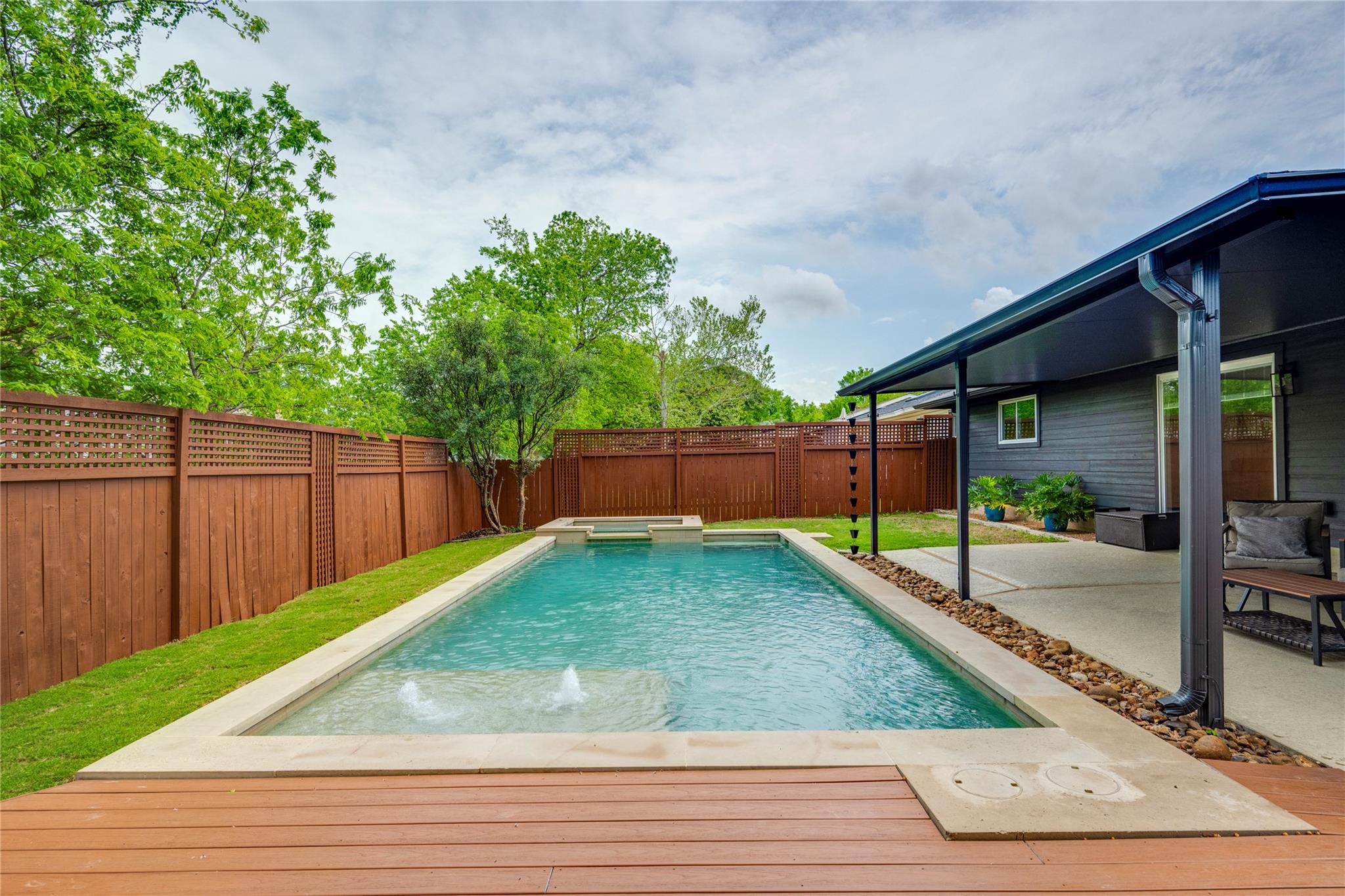 2512 Carlow Dr, Austin, TX 78745