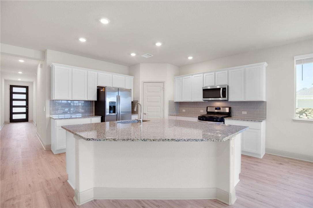 18021 Civorno Dr, Pflugerville, TX 78660