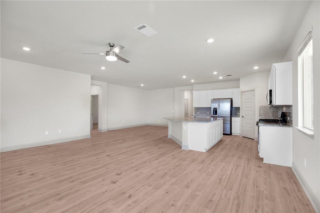 18021 Civorno Dr, Pflugerville, TX 78660