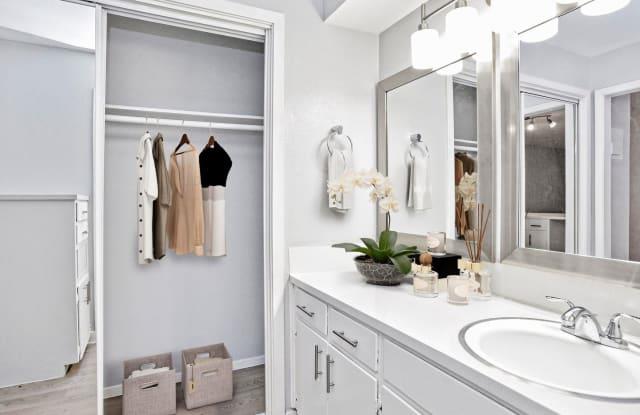 6811 Great Northern Blvd # C, Austin, TX 78757