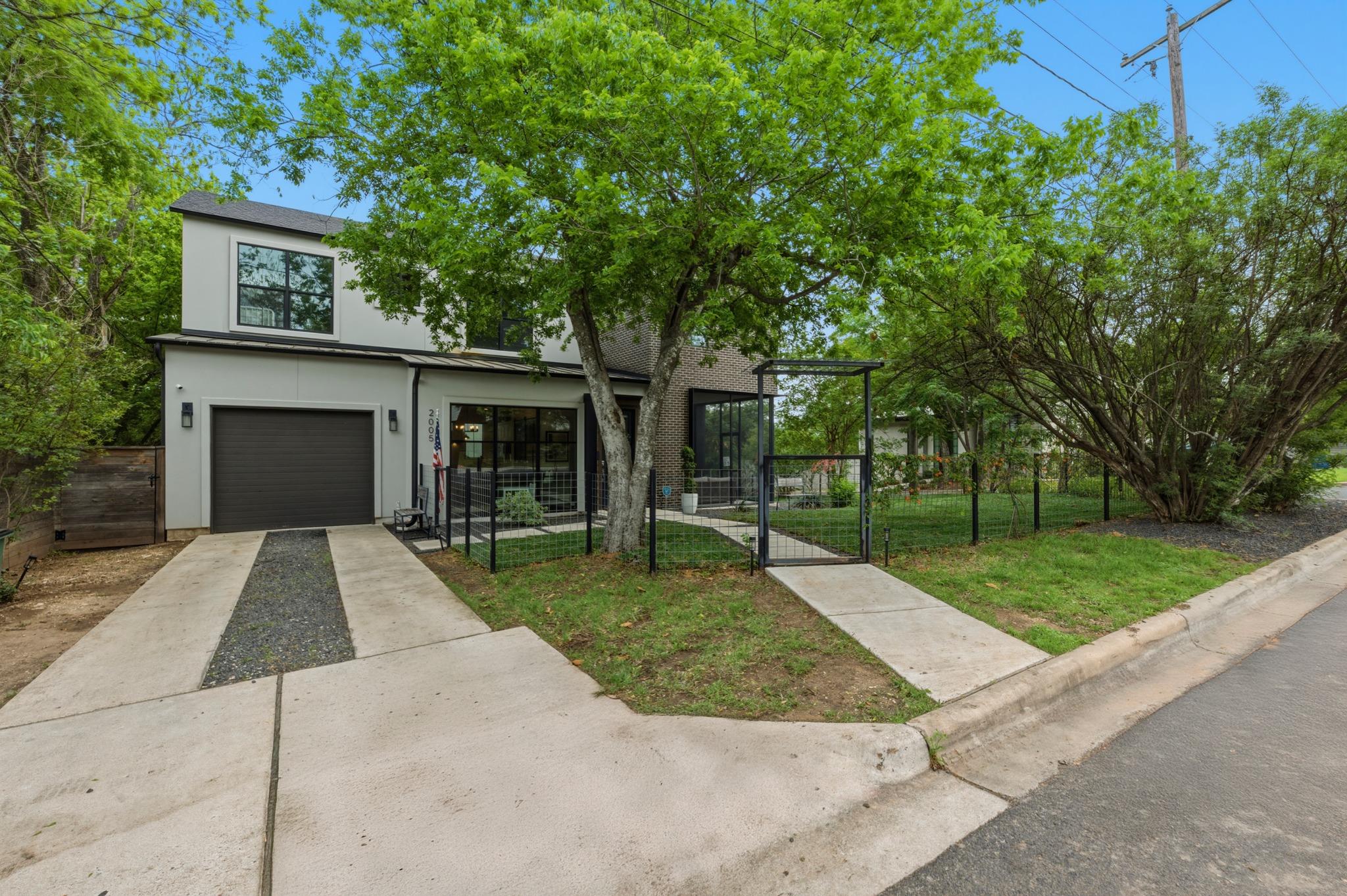 2005 Goodrich Ave, Austin, TX 78704