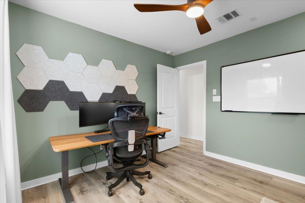 2106 Golden Arrow Ave, Cedar Park, TX 78613