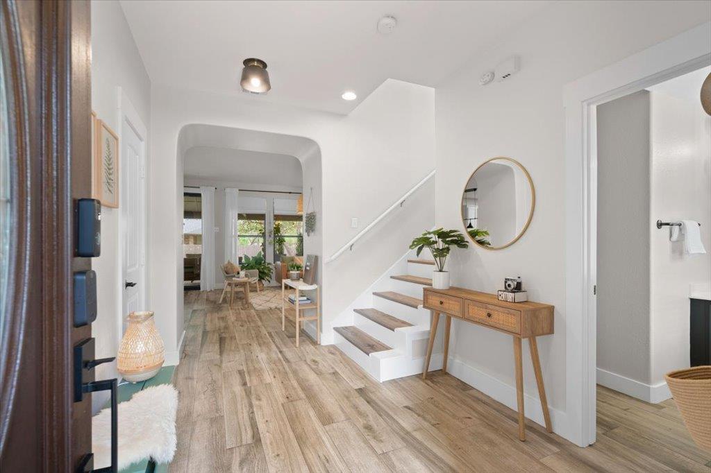 2106 Golden Arrow Ave, Cedar Park, TX 78613