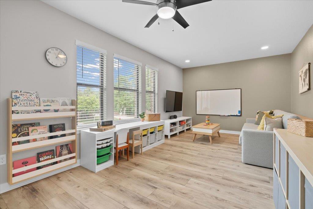 2106 Golden Arrow Ave, Cedar Park, TX 78613