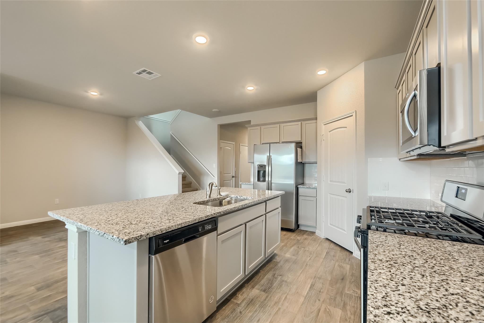 603 Bluffview Dr, Bastrop, TX 78602