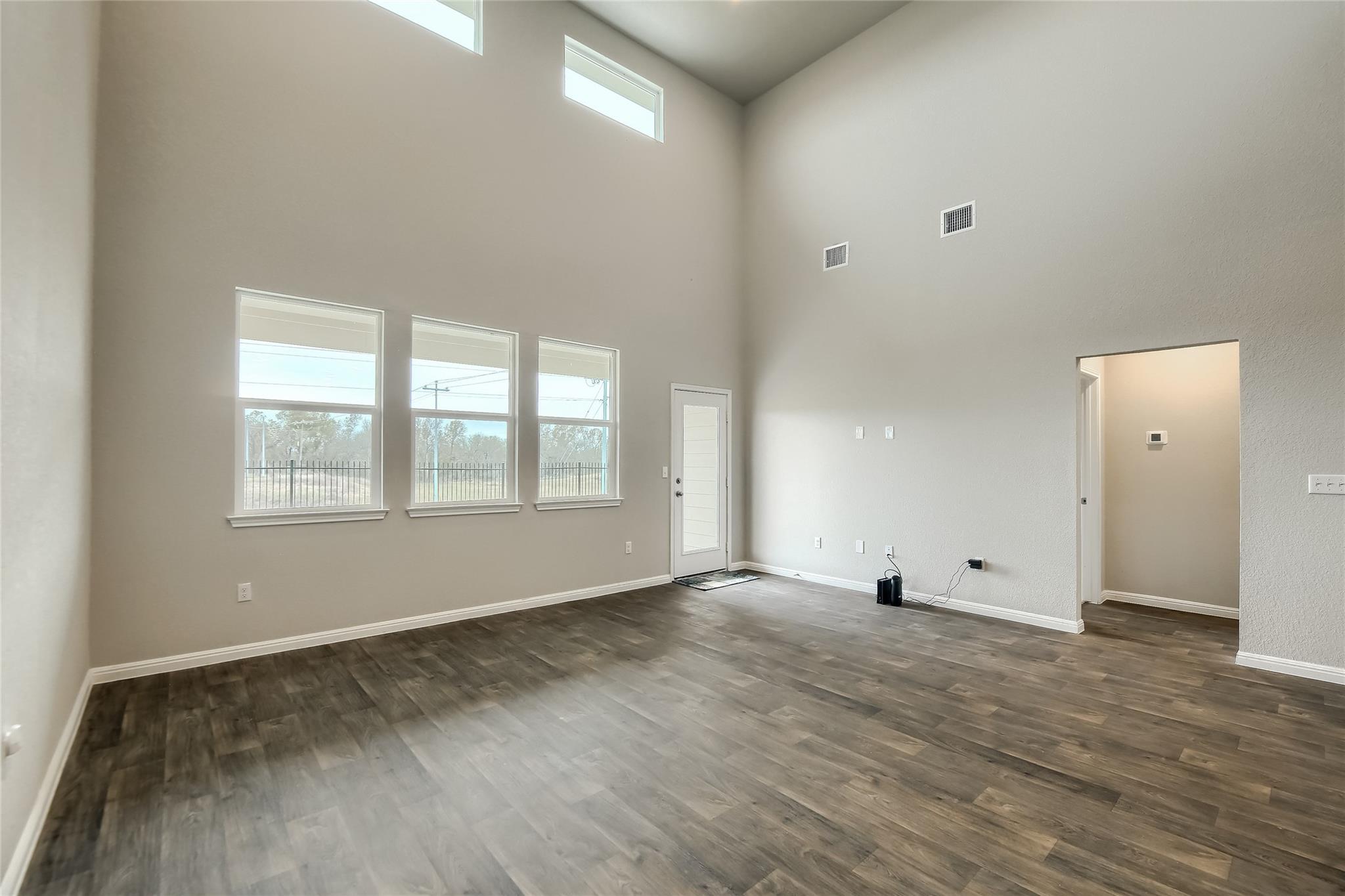 603 Bluffview Dr, Bastrop, TX 78602