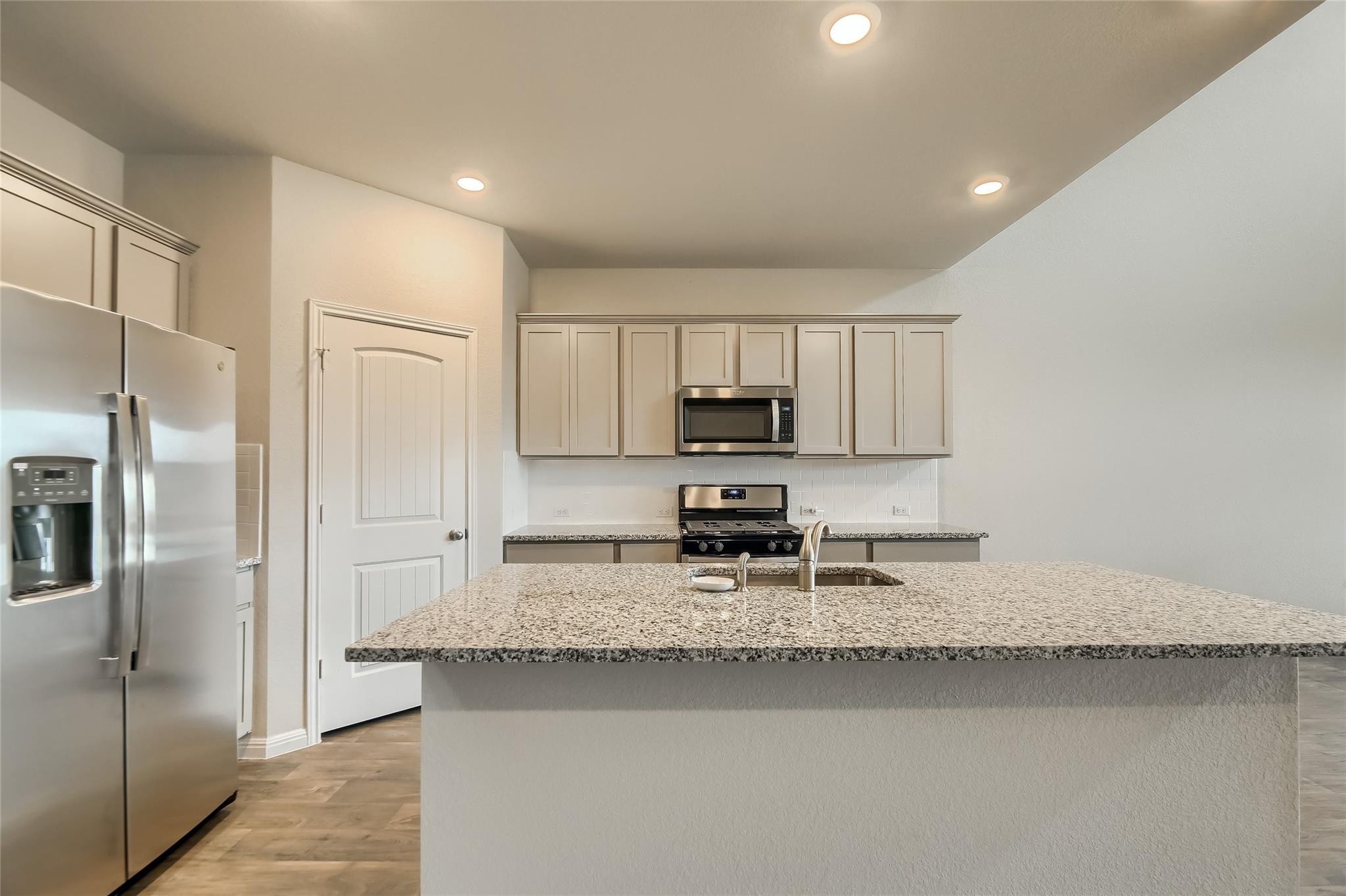 603 Bluffview Dr, Bastrop, TX 78602