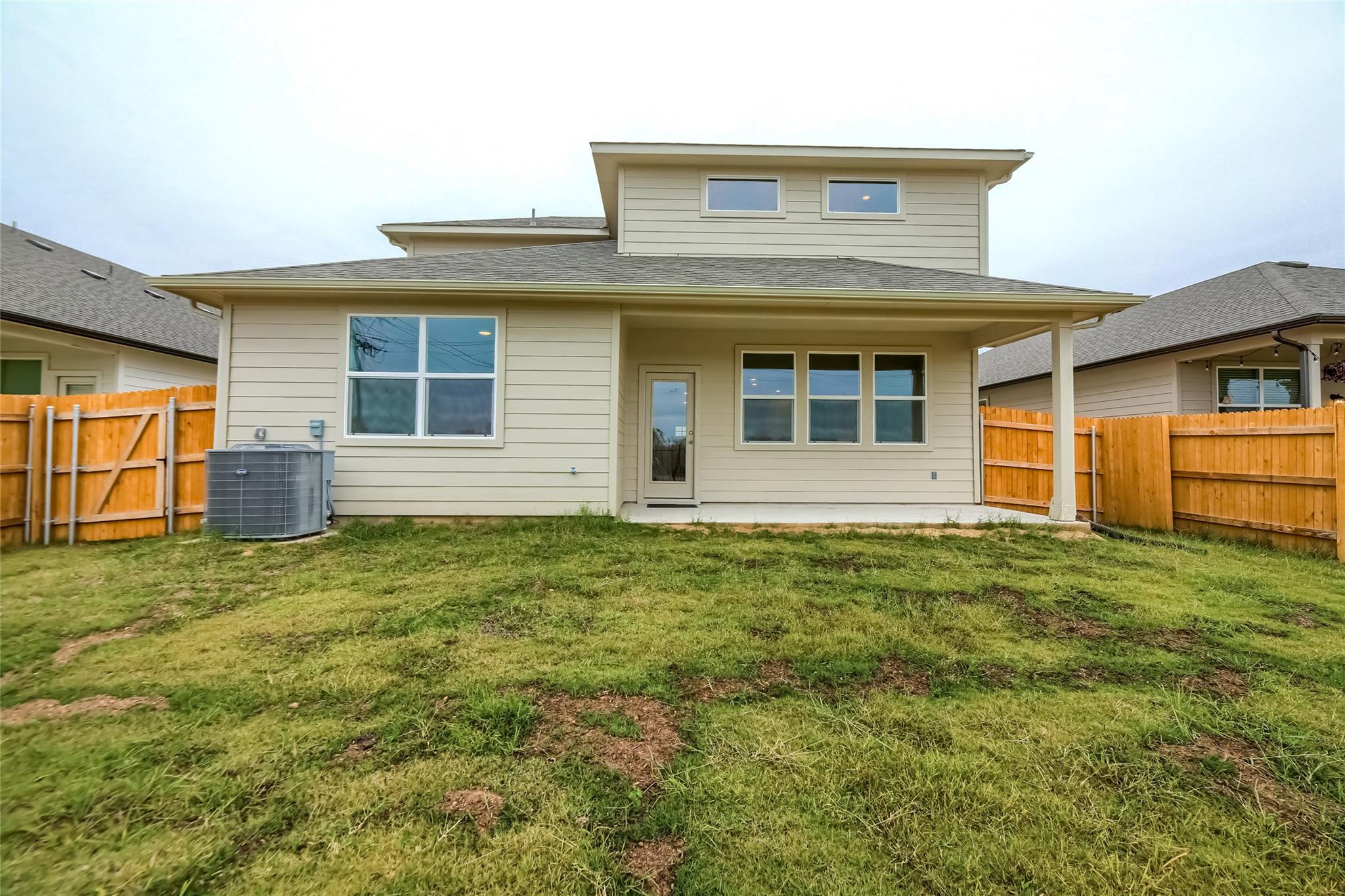 603 Bluffview Dr, Bastrop, TX 78602