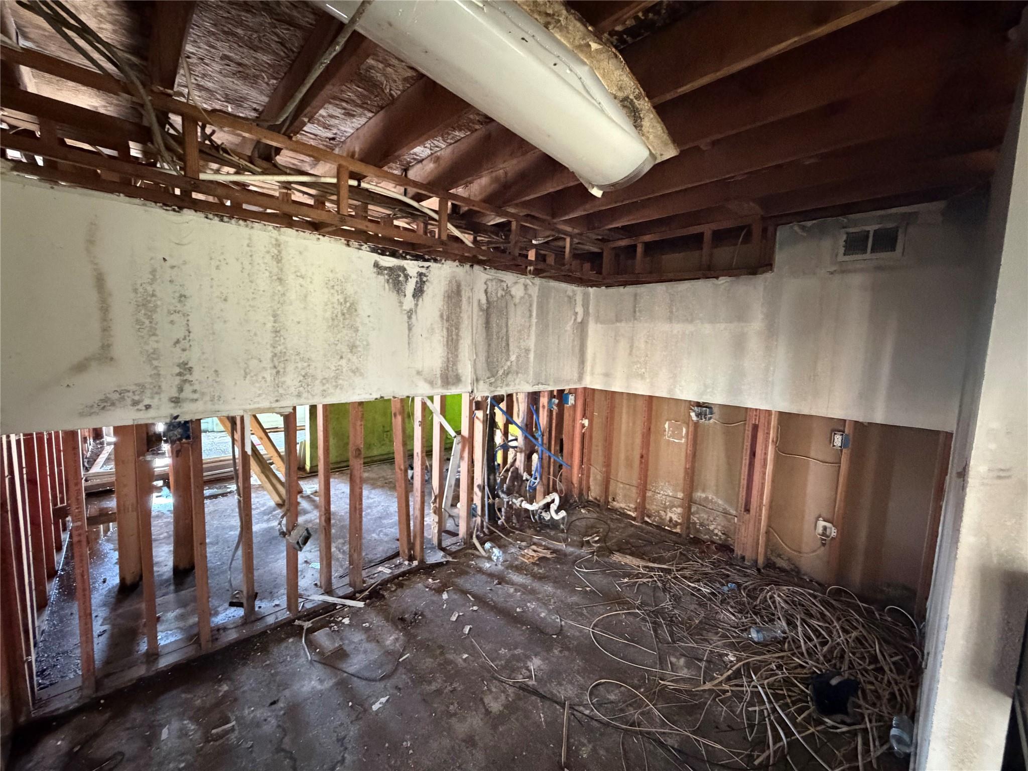 8605 Fireside Dr, Austin, TX 78757