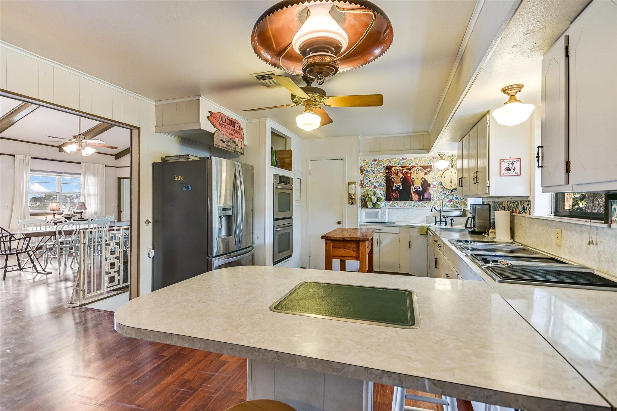 224 Circle Hvn, Canyon Lake, TX 78133