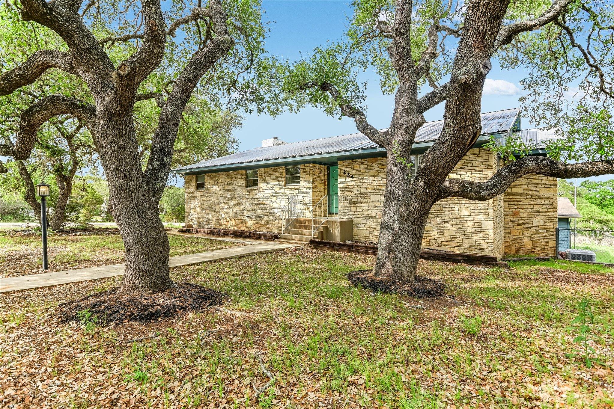 224 Circle Hvn, Canyon Lake, TX 78133