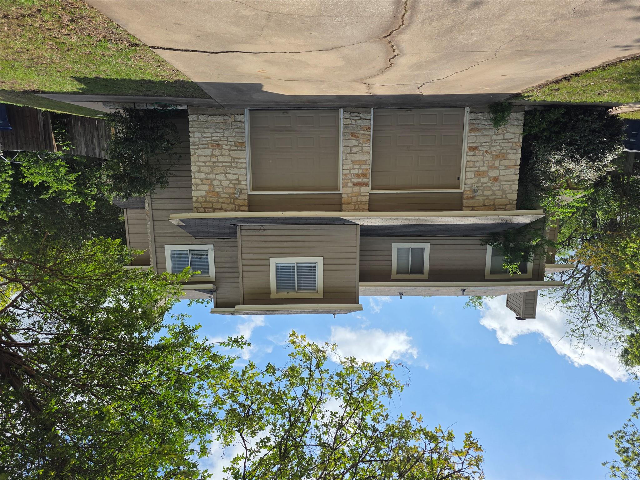 8818 Clearbrook Trl, Austin, TX 78729