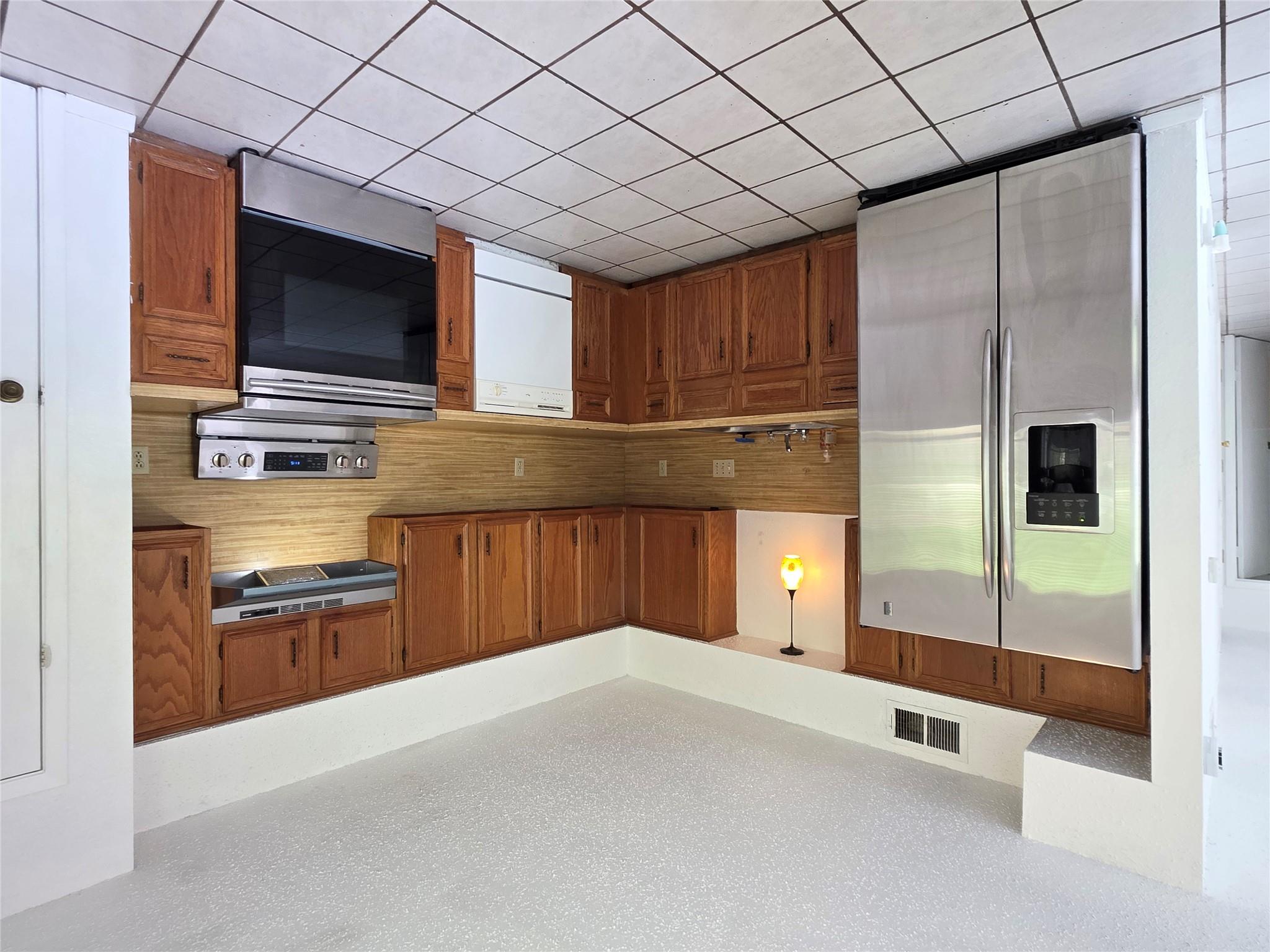 8818 Clearbrook Trl, Austin, TX 78729