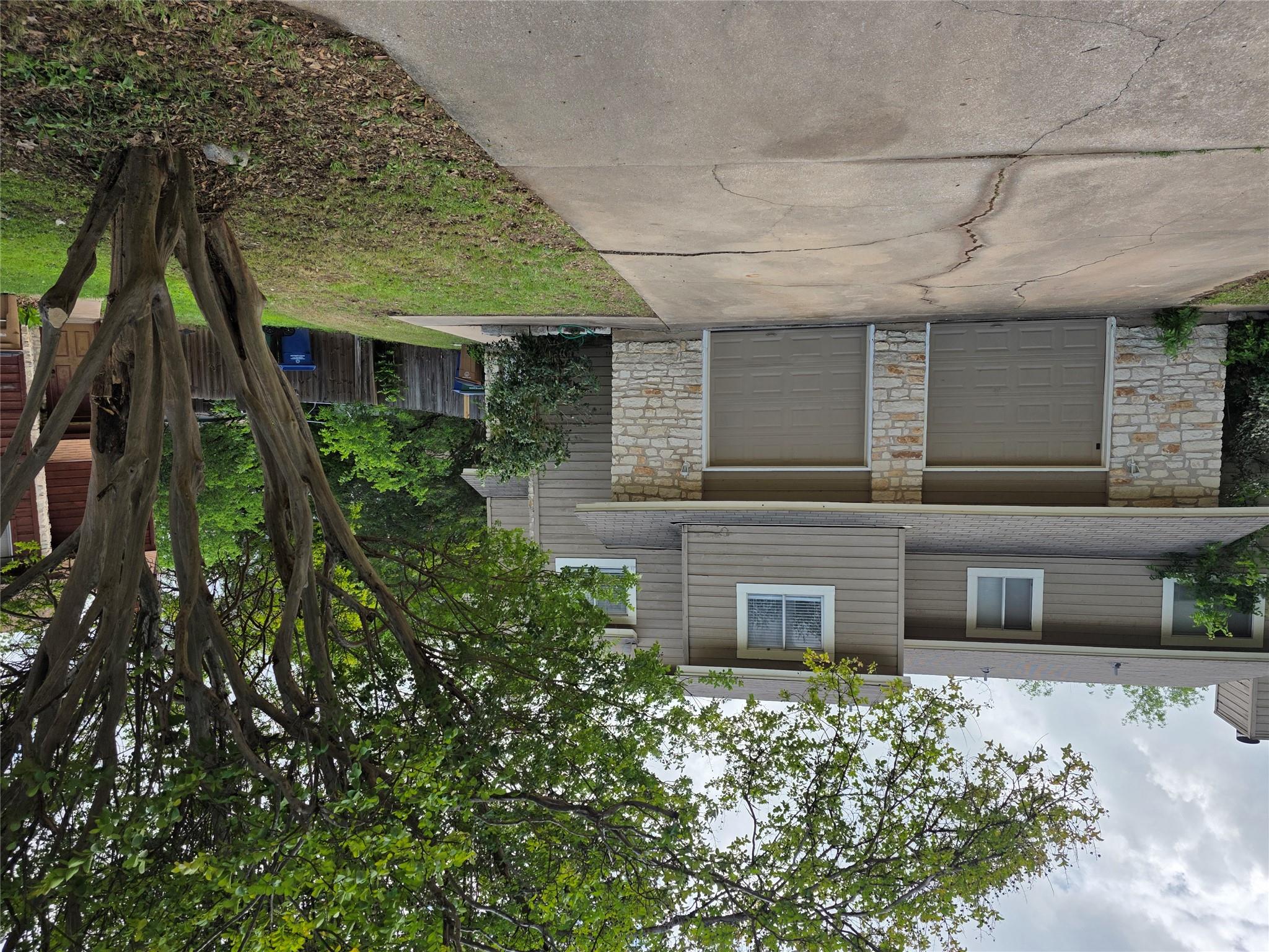 8818 Clearbrook Trl, Austin, TX 78729