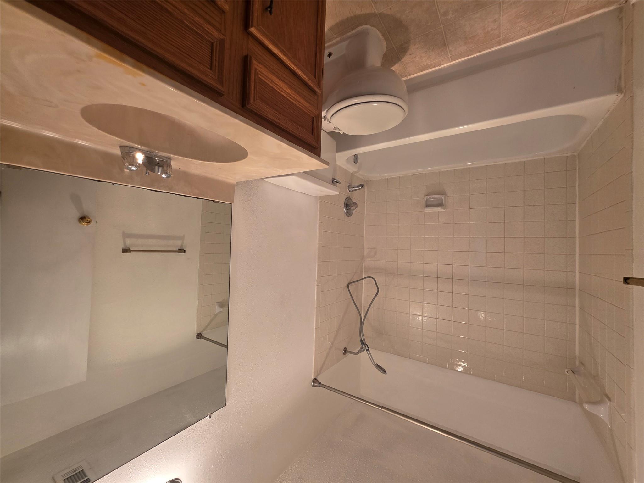 8818 Clearbrook Trl, Austin, TX 78729