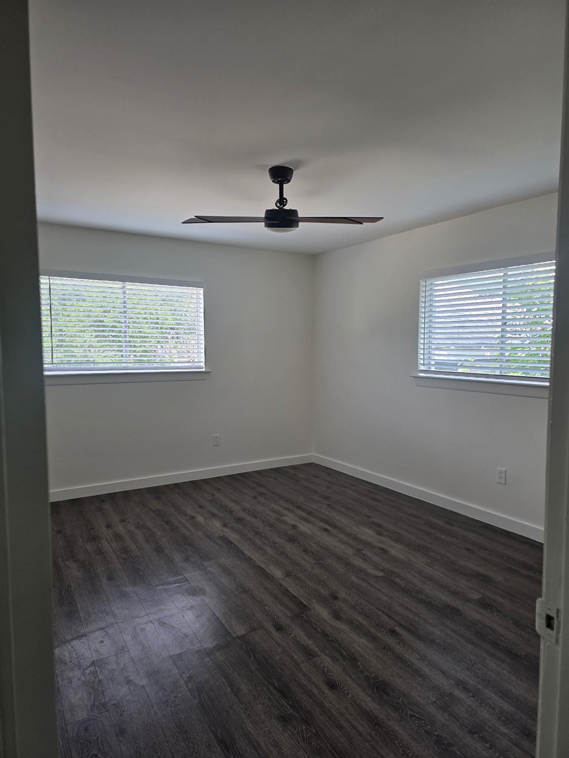 3106 Duval St # 208, Austin, TX 78705