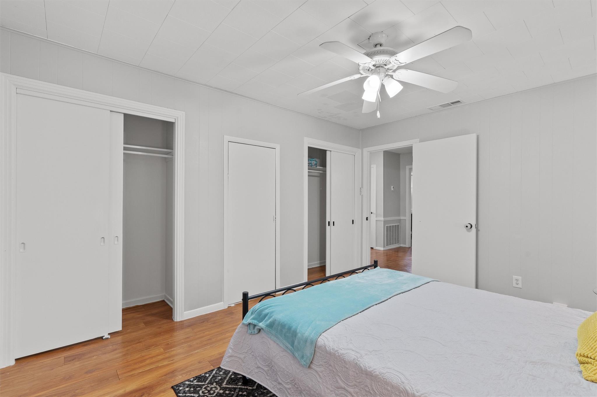 1908 W 2nd St, Taylor, TX 76574