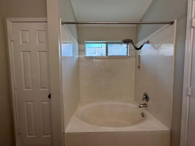 5157 Hartson, Kyle, TX 78640