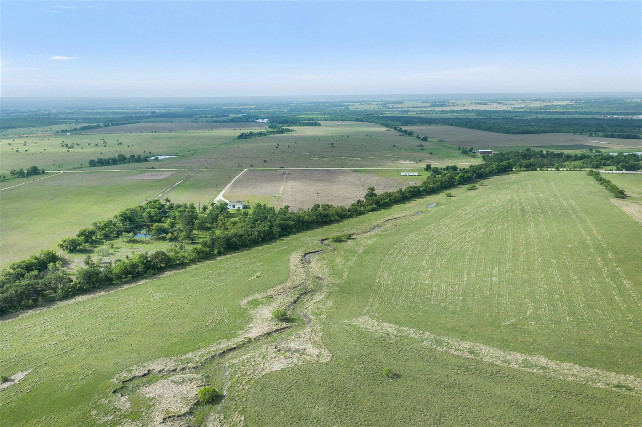 8529 CR 133, Burlington, TX 76519