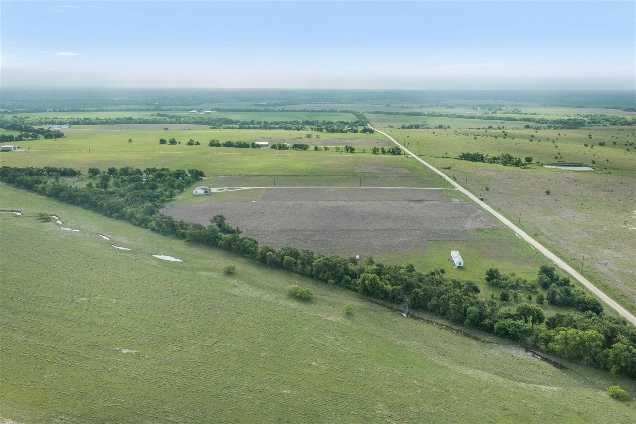 8529 CR 133, Burlington, TX 76519