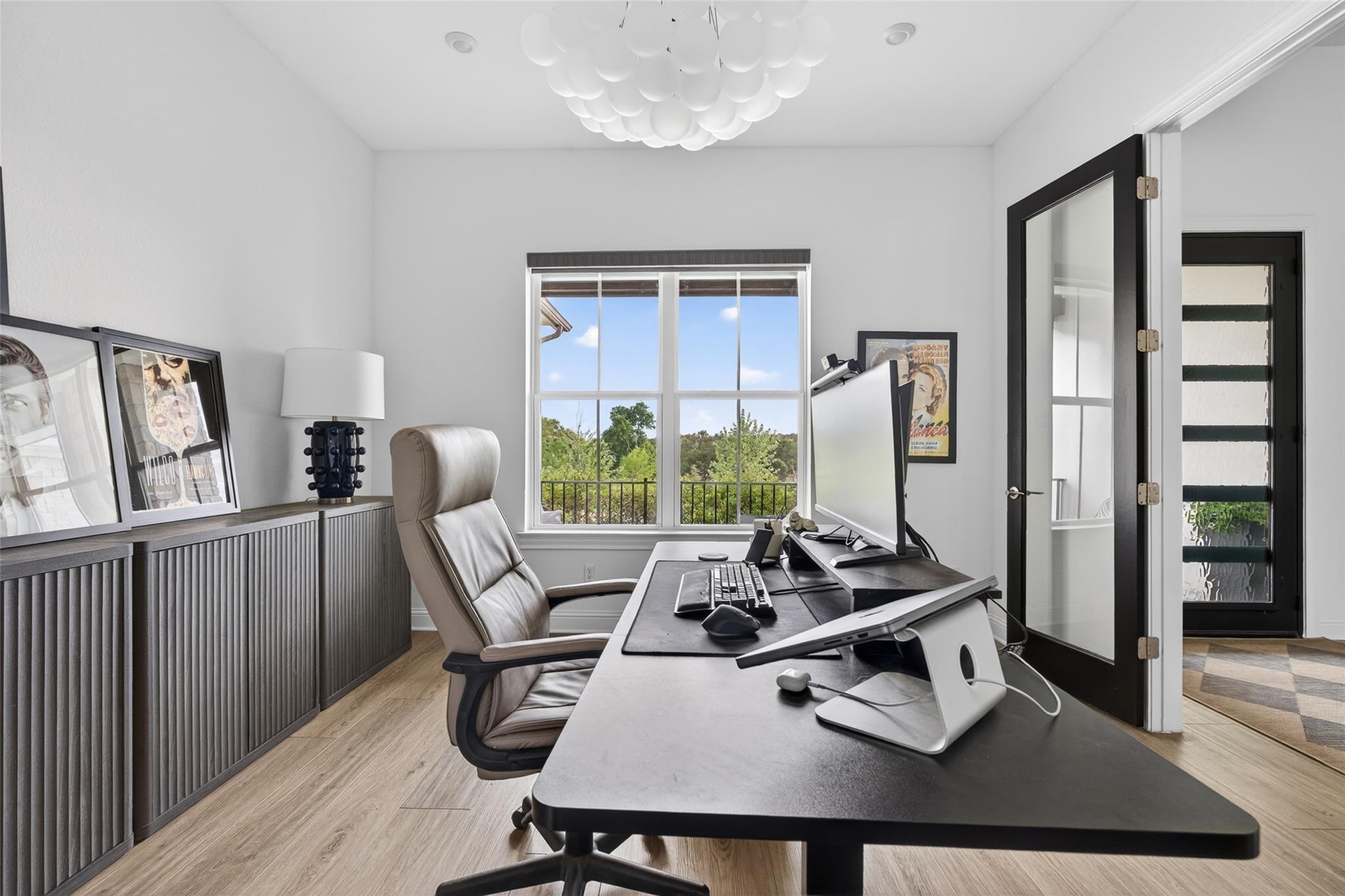 534 Prairie Clover Dr, Dripping Springs, TX 78620