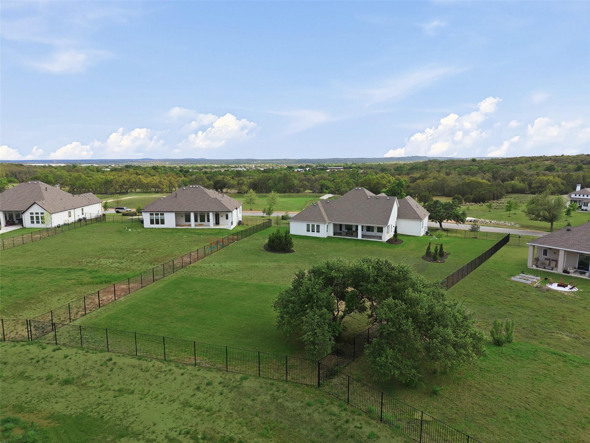 534 Prairie Clover Dr, Dripping Springs, TX 78620