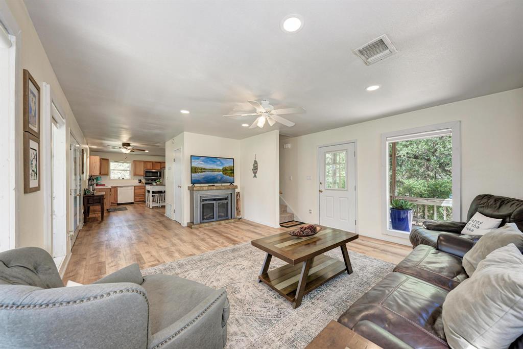 6706 Fm 690, Burnet, TX 78611