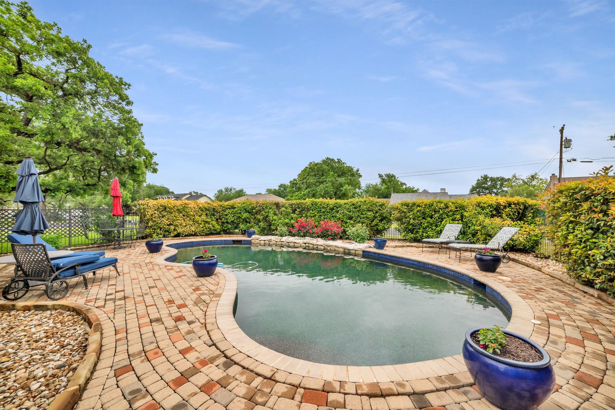 236 Olde Oak Dr, Georgetown, TX 78633