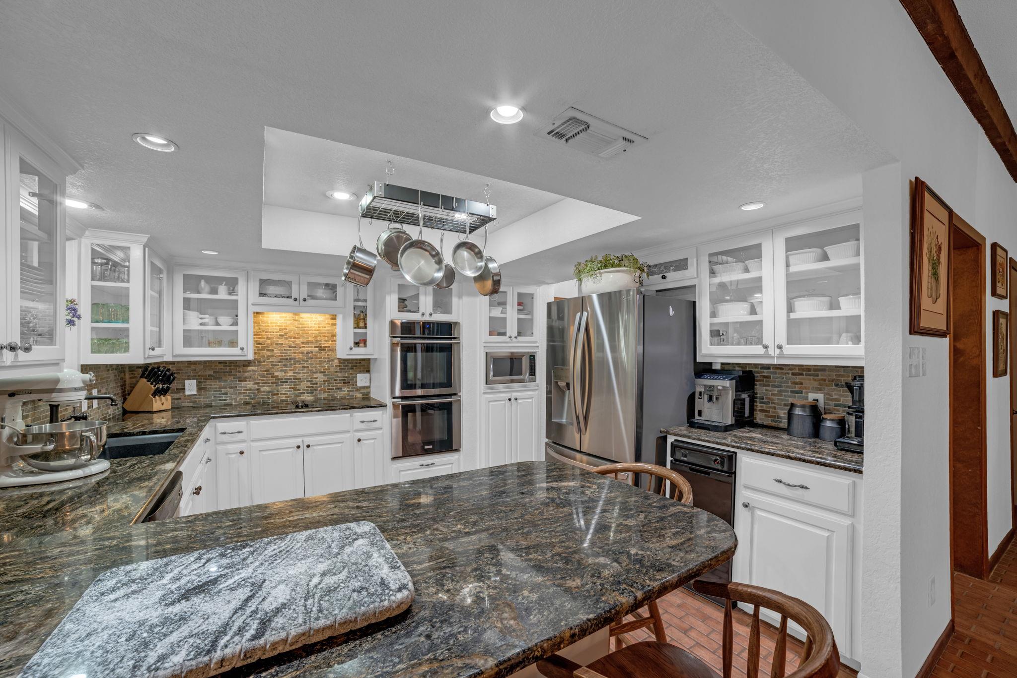 236 Olde Oak Dr, Georgetown, TX 78633