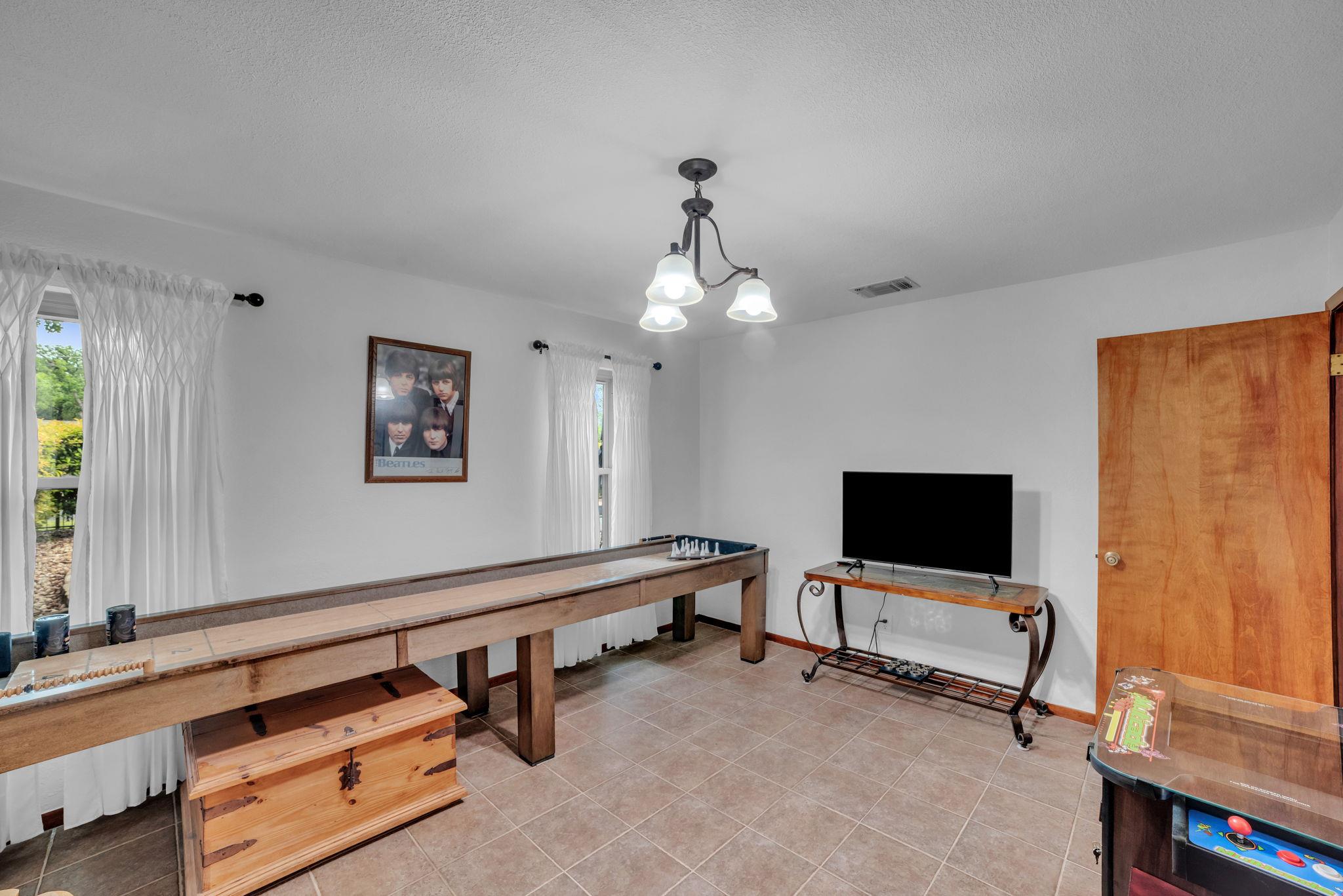 236 Olde Oak Dr, Georgetown, TX 78633