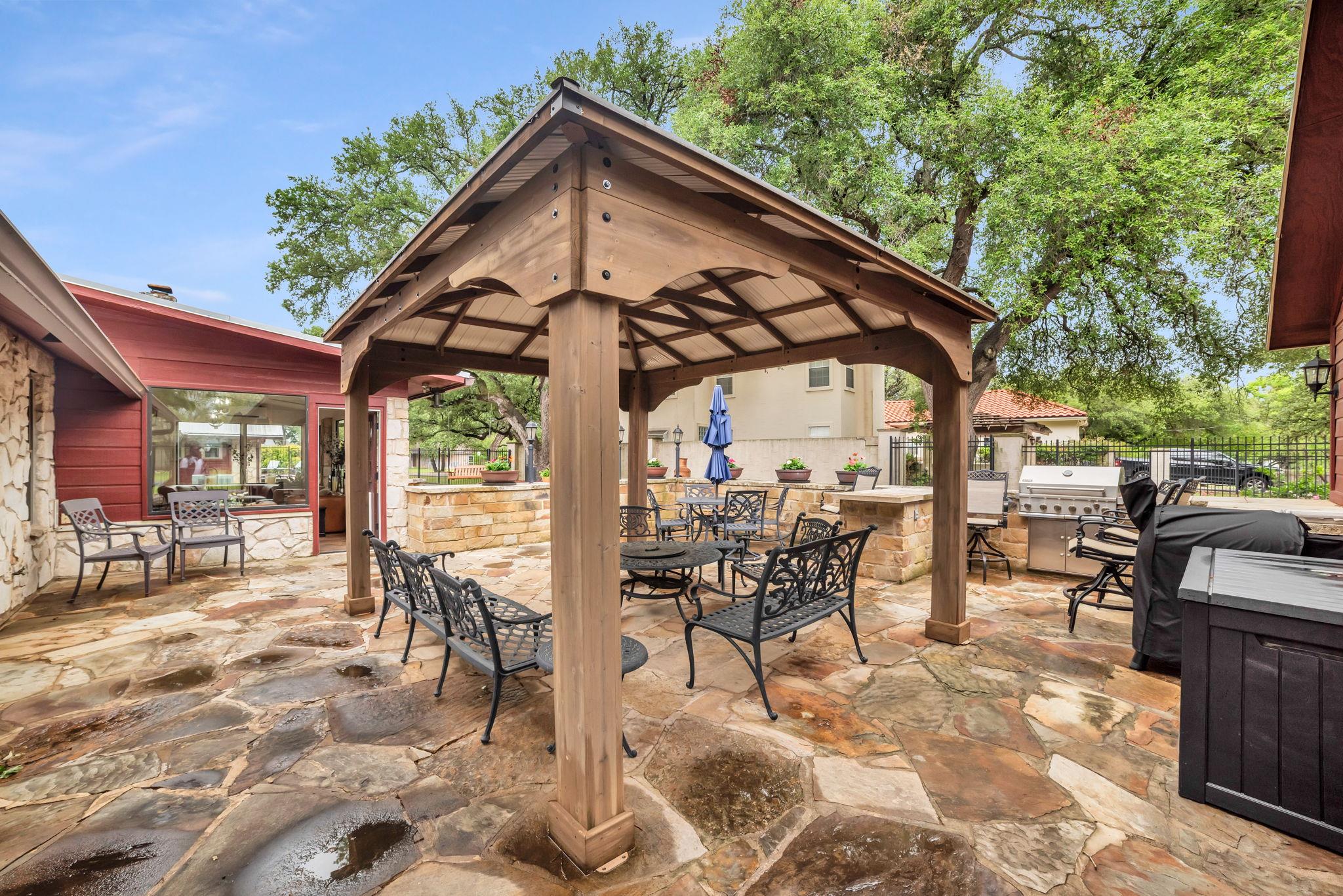 236 Olde Oak Dr, Georgetown, TX 78633