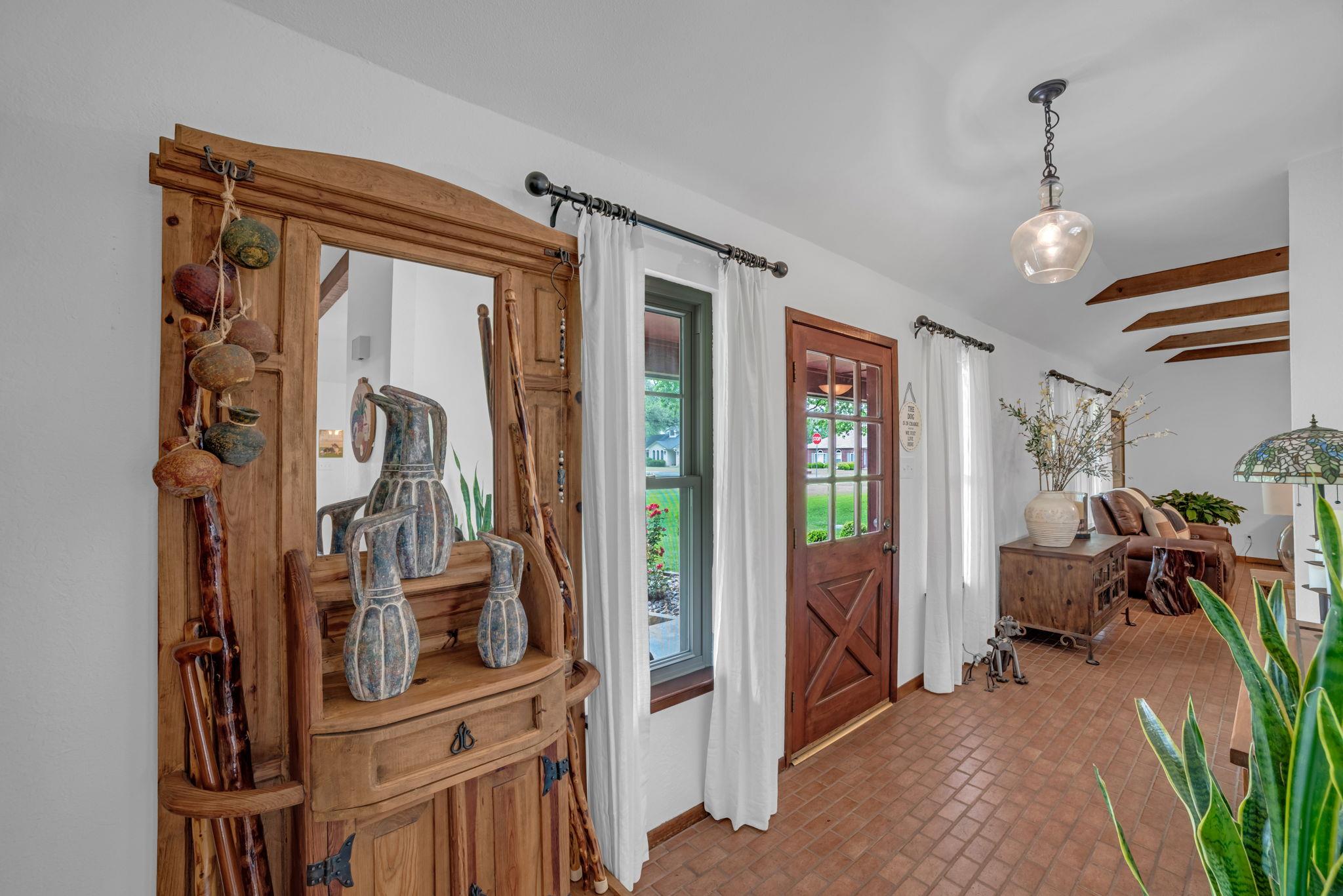 236 Olde Oak Dr, Georgetown, TX 78633