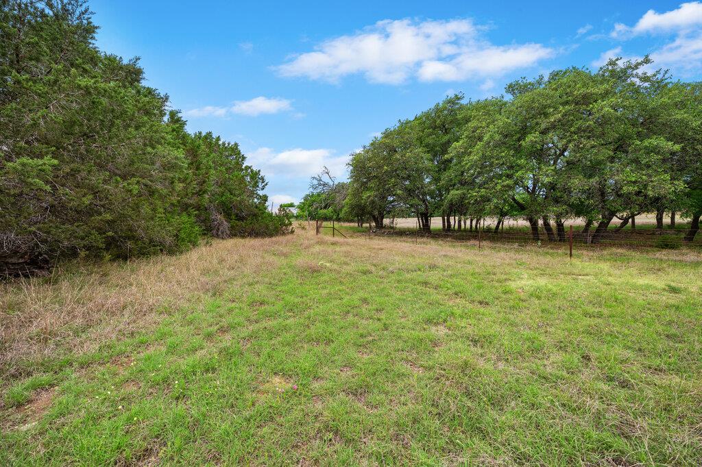 429 Red Oak, Liberty Hill, TX 78642