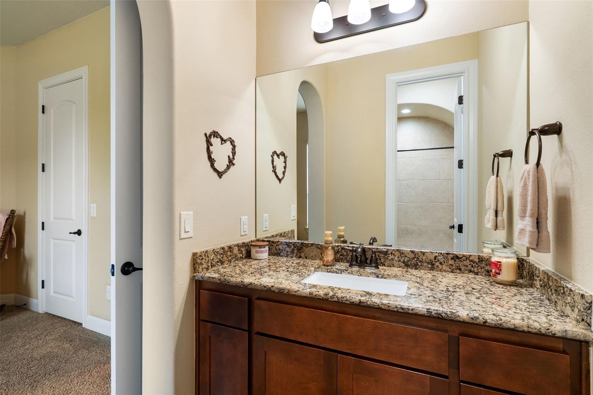 108 Buffalo Speedway, Liberty Hill, TX 78642