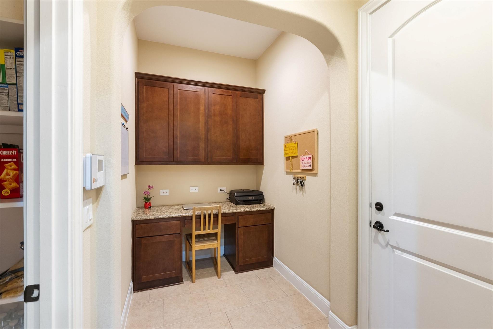 108 Buffalo Speedway, Liberty Hill, TX 78642