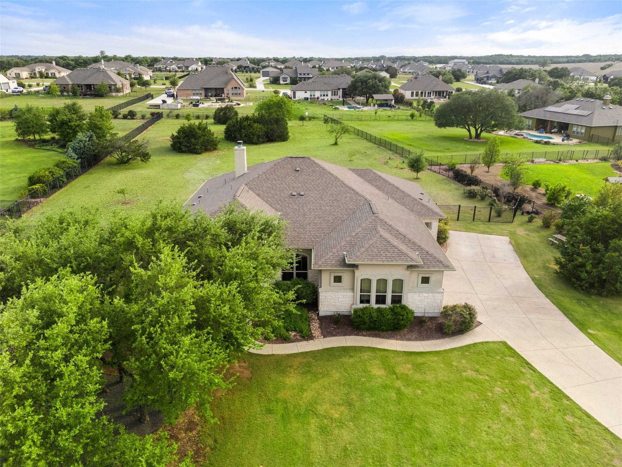 108 Buffalo Speedway, Liberty Hill, TX 78642