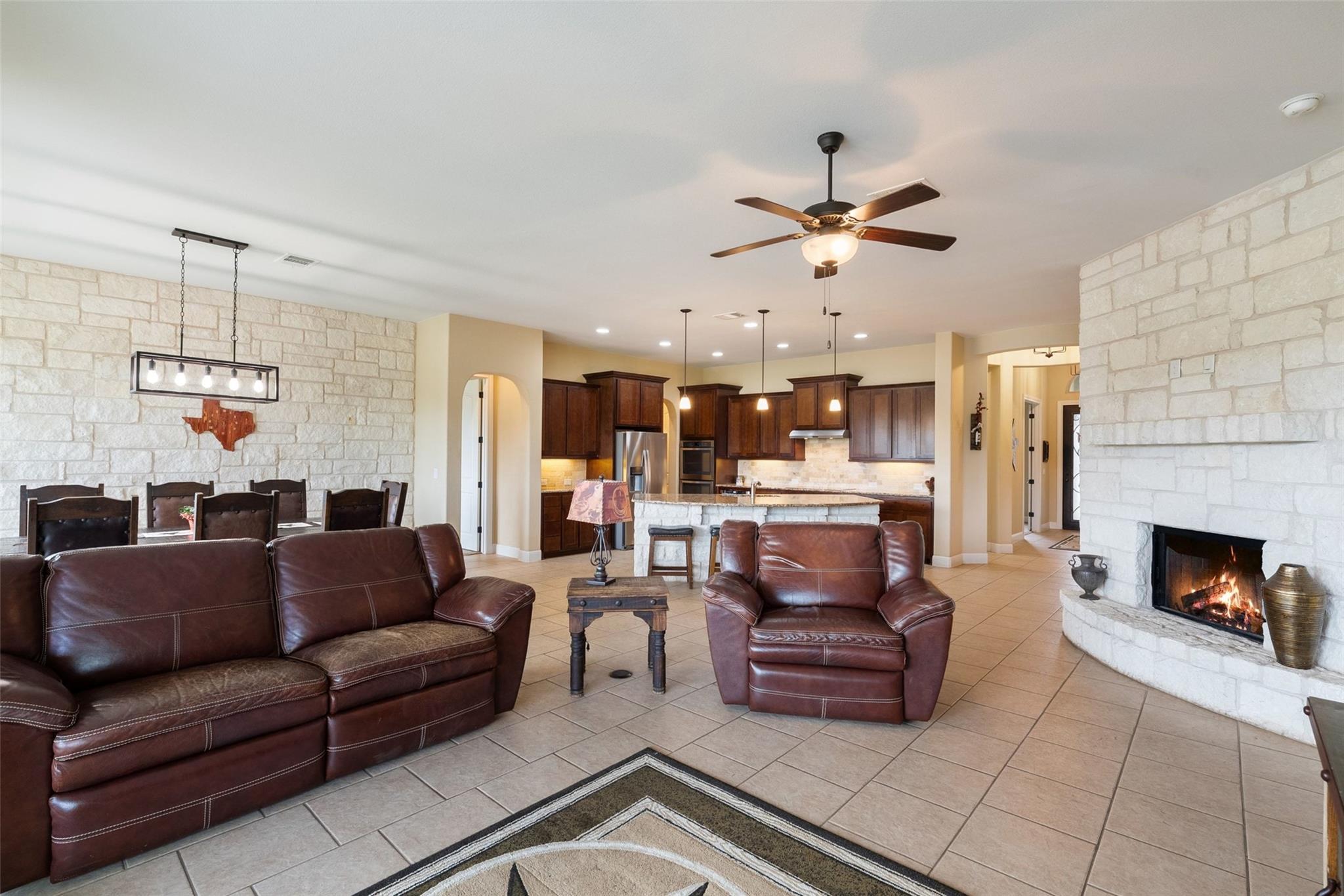 108 Buffalo Speedway, Liberty Hill, TX 78642