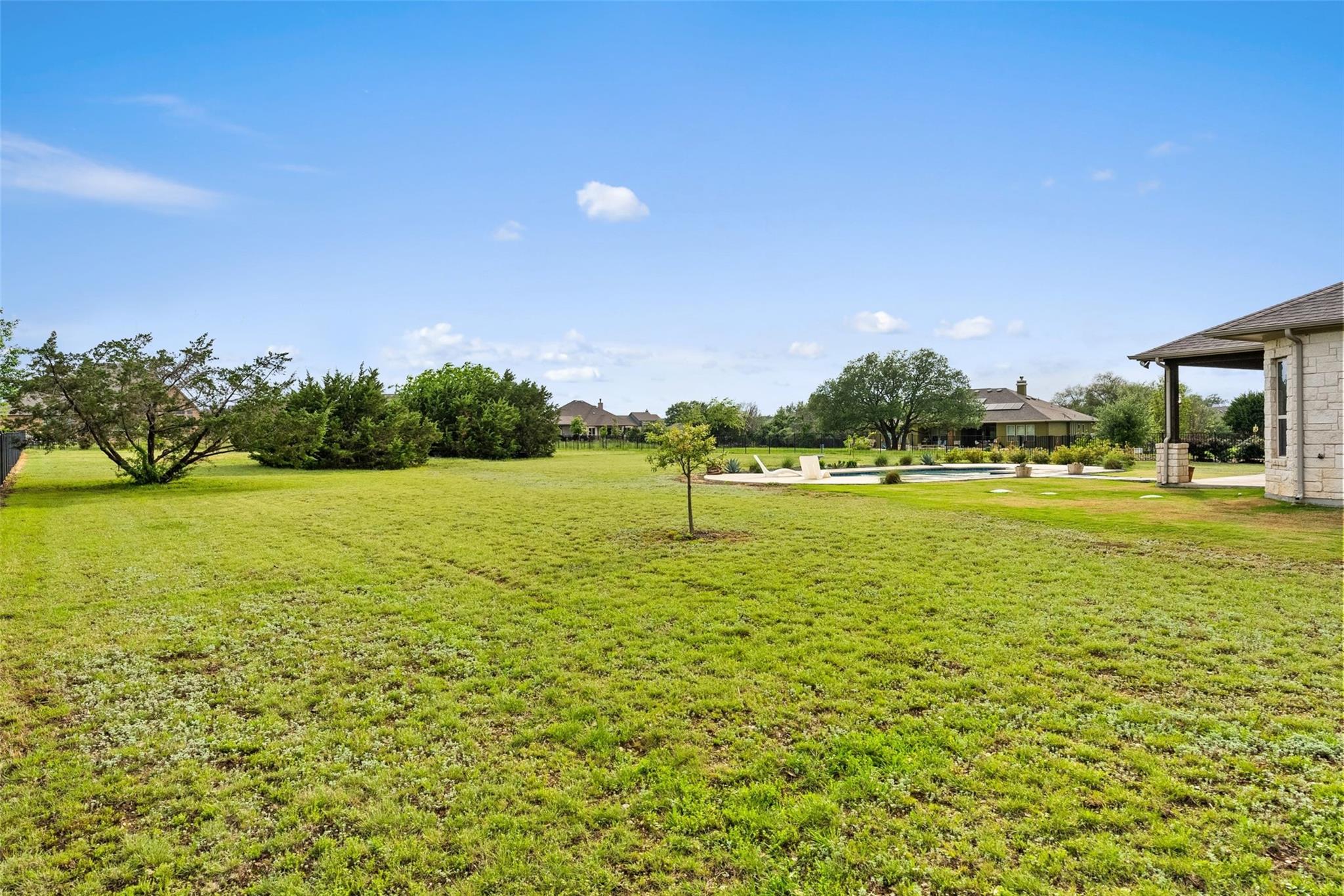 108 Buffalo Speedway, Liberty Hill, TX 78642