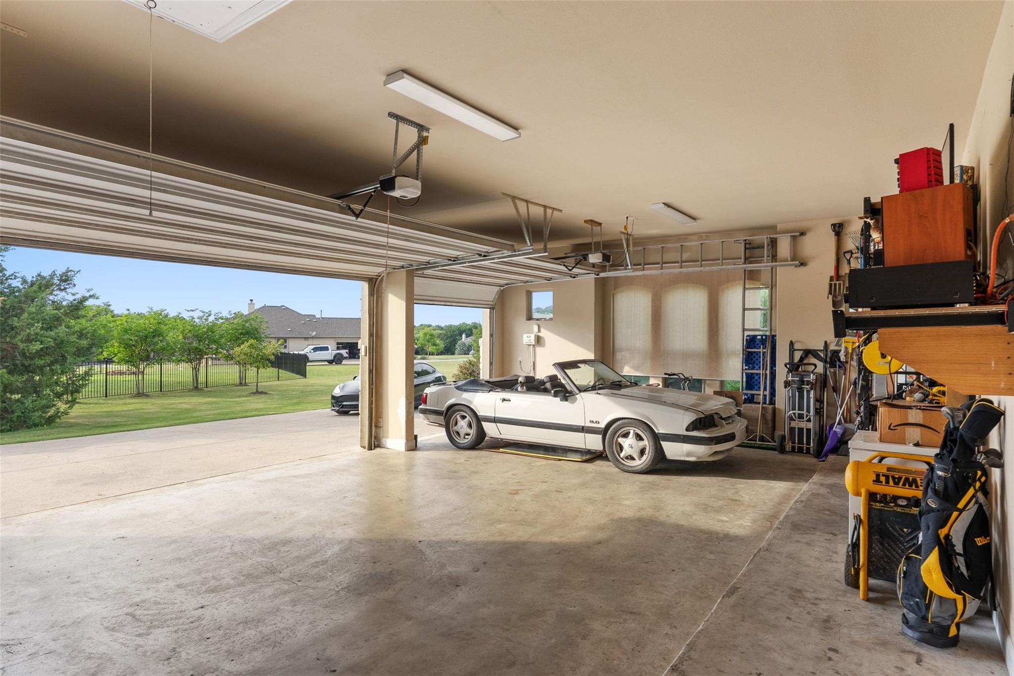 108 Buffalo Speedway, Liberty Hill, TX 78642