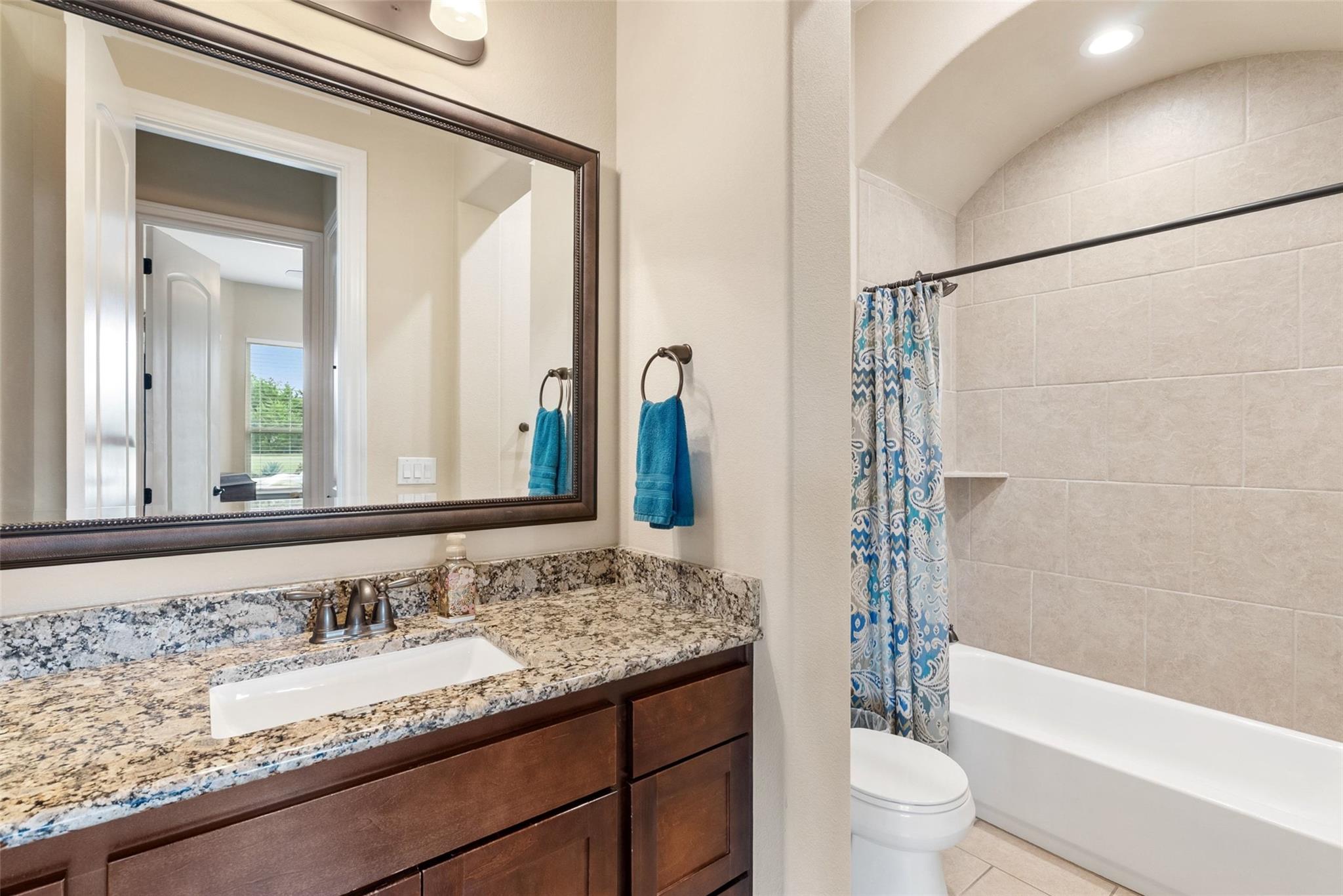 108 Buffalo Speedway, Liberty Hill, TX 78642