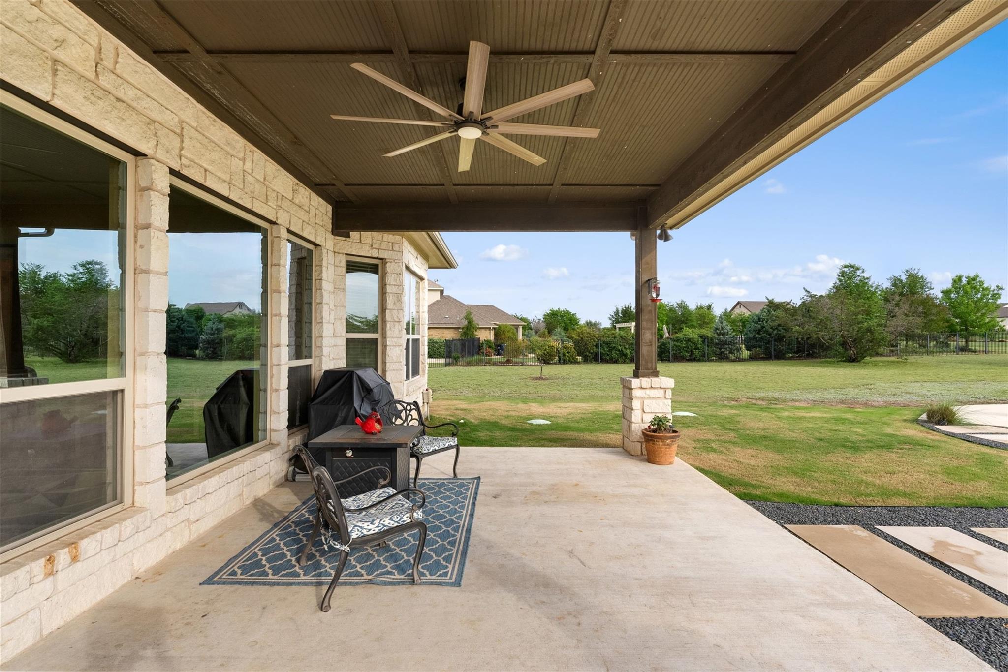 108 Buffalo Speedway, Liberty Hill, TX 78642